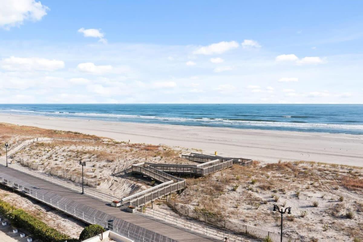 Modern 4Br 2Ba Apt Steps To The Beach Open Living Atlantic City Ngoại thất bức ảnh
